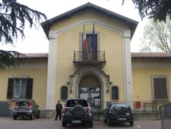 Il palazzo comunale di Barasso